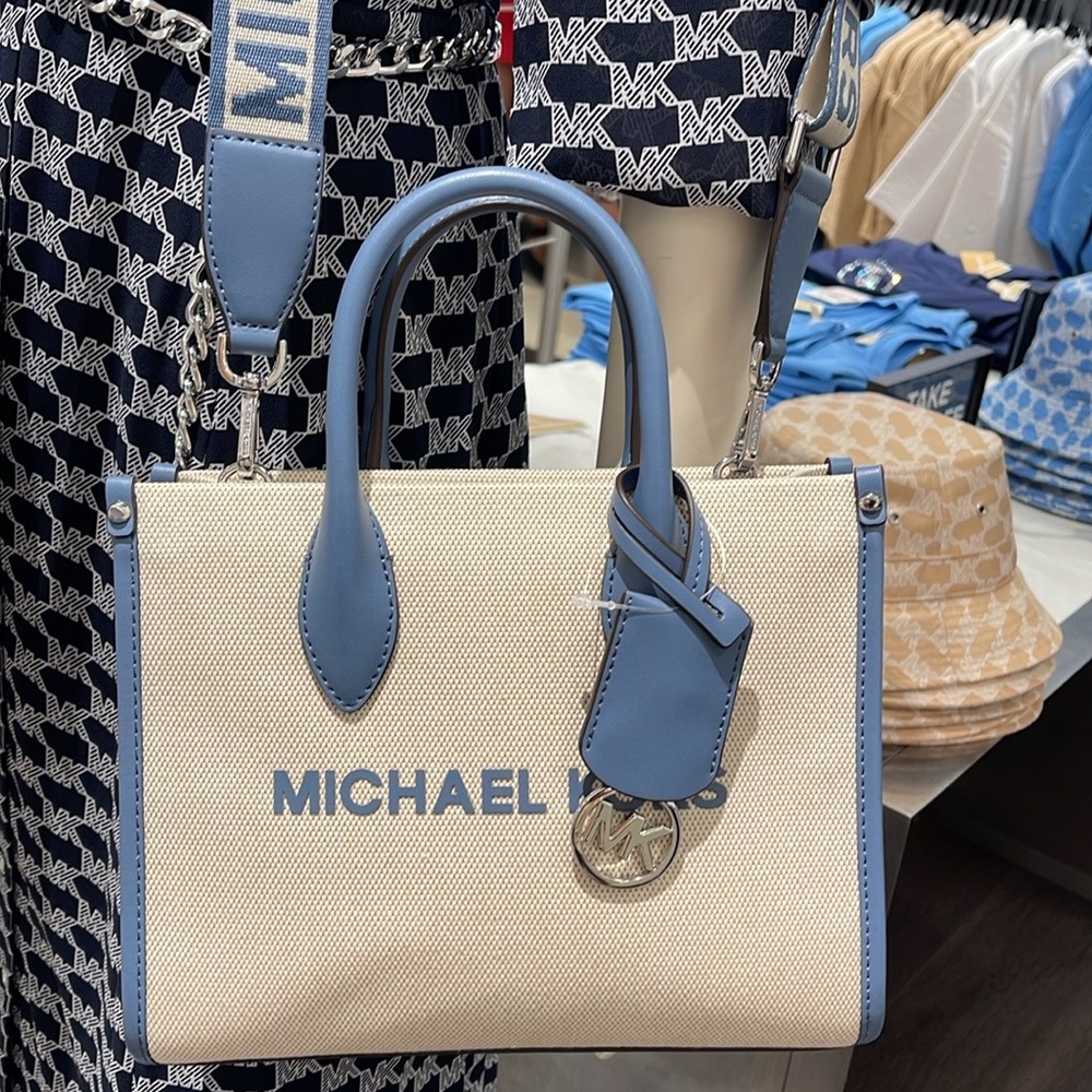 Michael Kors Mirella Small Shopper Top Zip Logo Crossbody XBODY Bag MK
Denim
NWT